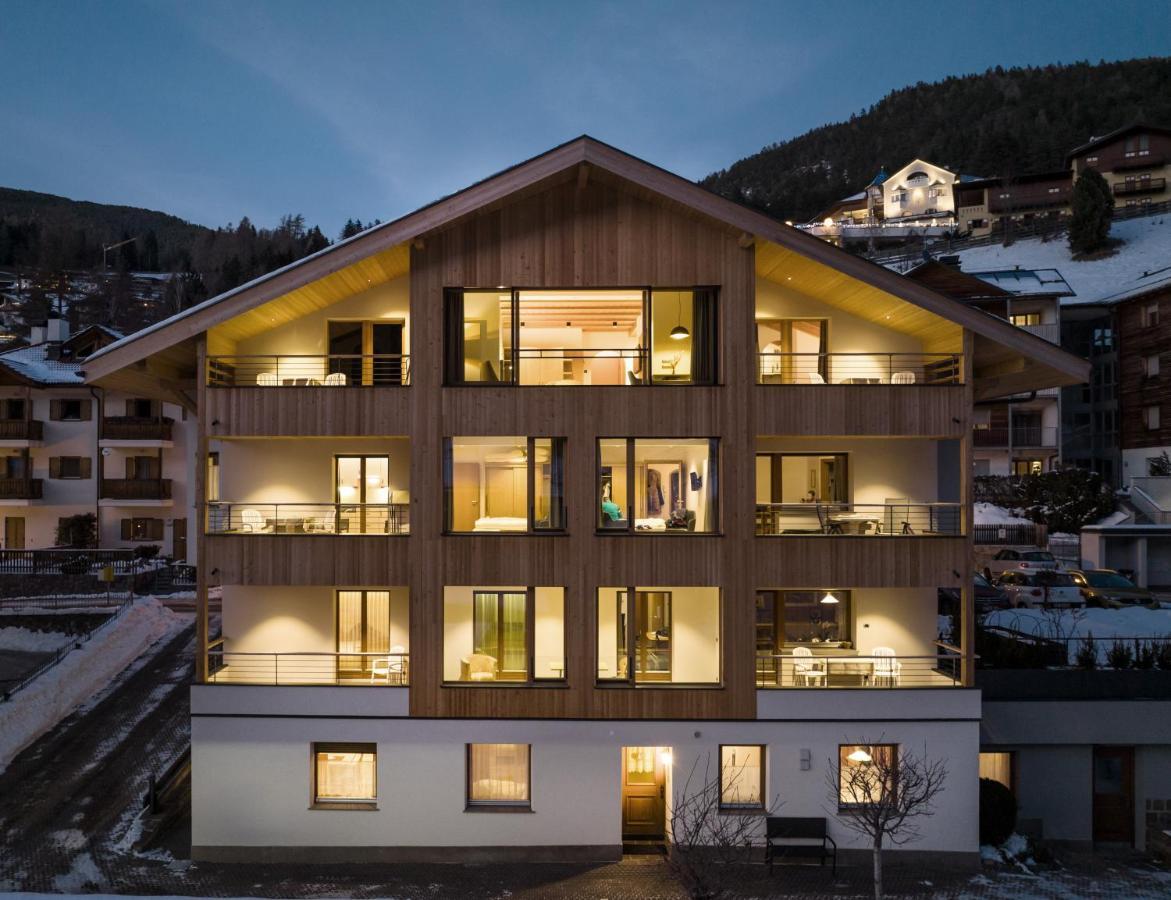 Residence Tombla Ортизеи Экстерьер фото